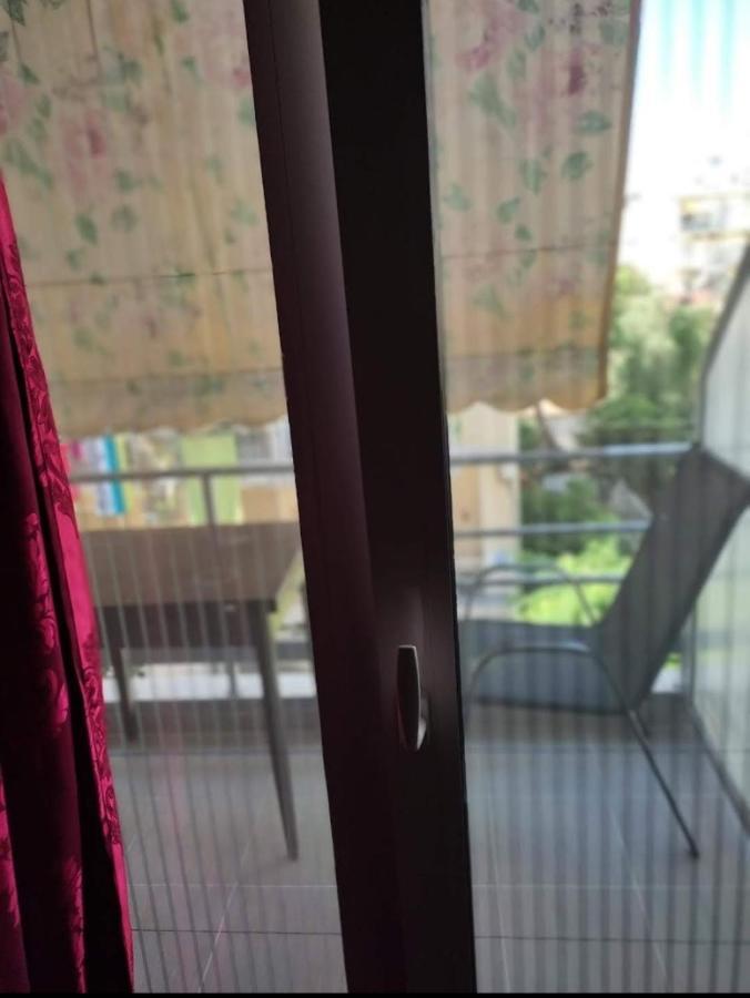 شقة Λουτράκι Κέντρο المظهر الخارجي الصورة